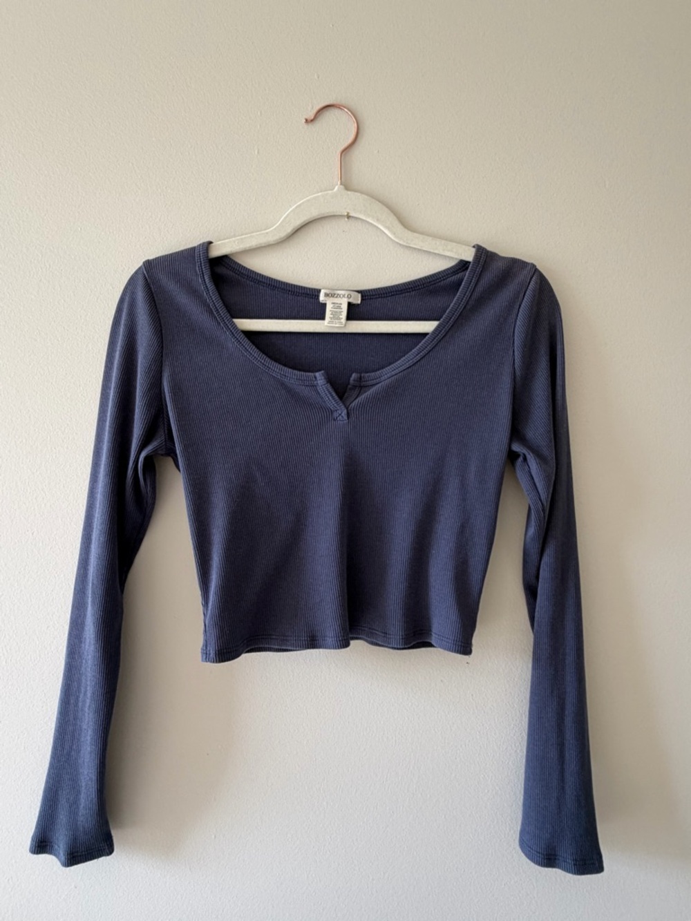 Bozzolo Navy Ribbed Long-Sleeve Scoop Neck Crop Top